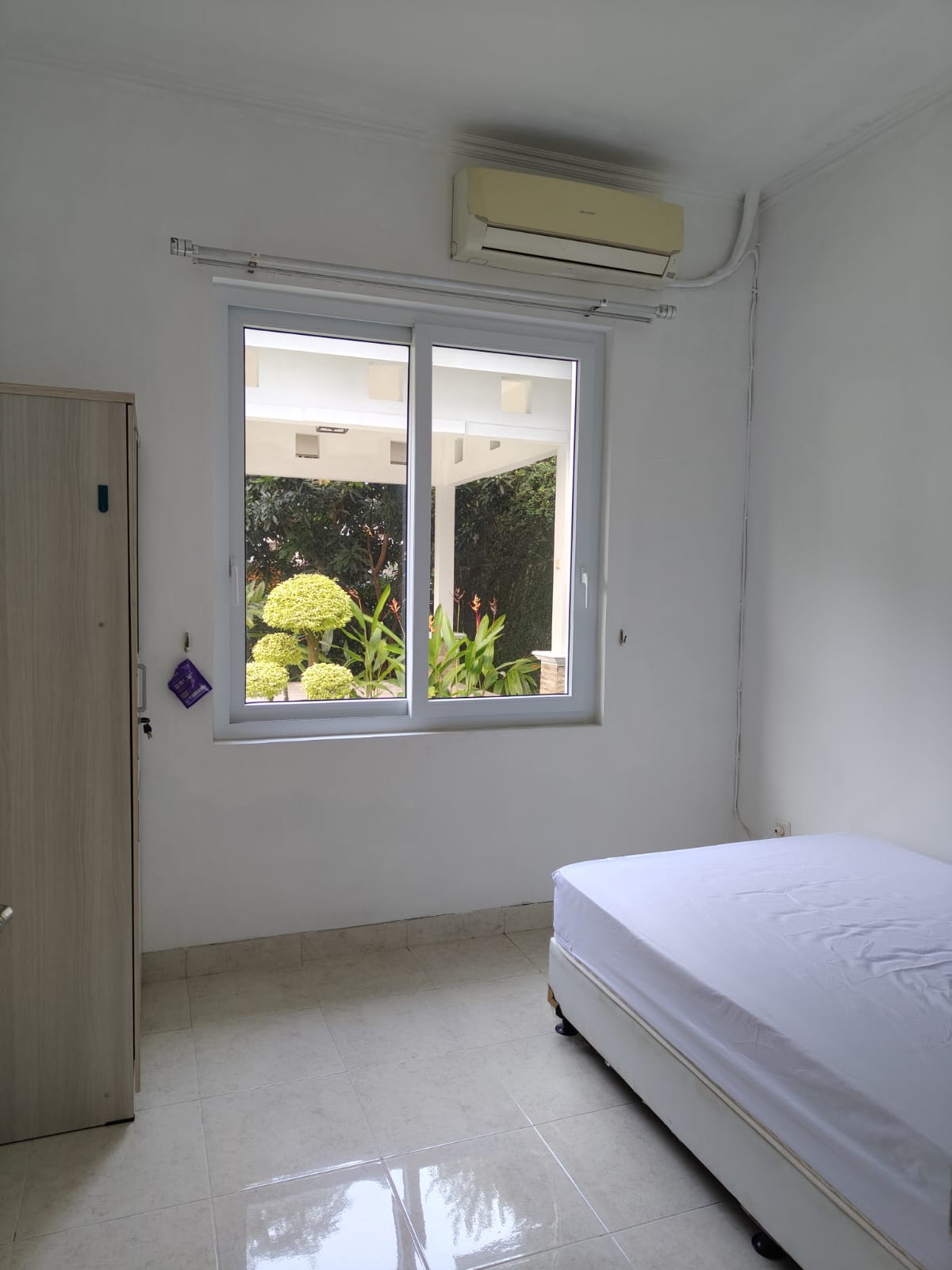 Rumah Disewakan di Cluster Bahama Deltamas
